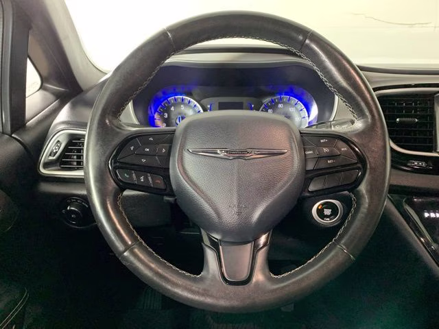 2020 Brilliant Black Crystal Pearlcoat Chrysler Pacifica Launch Edition AWD Van
