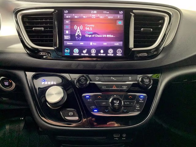 2020 Brilliant Black Crystal Pearlcoat Chrysler Pacifica Launch Edition AWD Van