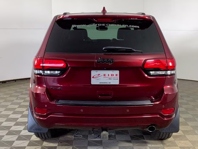 2018 Velvet Red Pearlcoat Jeep Grand Cherokee Altitude 4X4 SUV