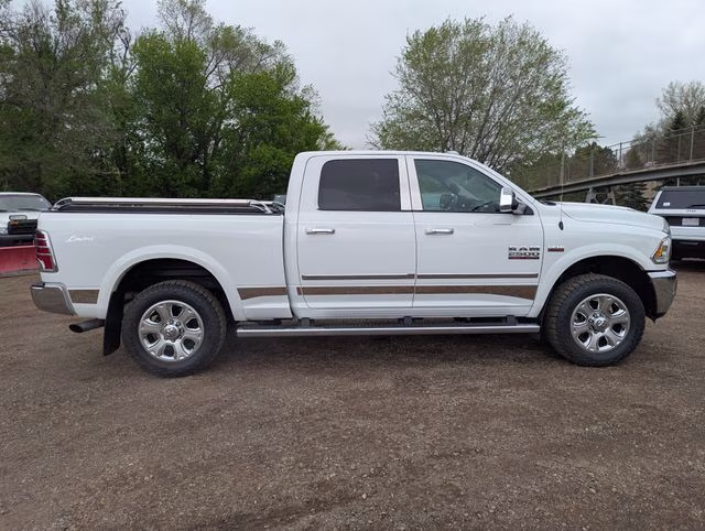 2014 Bright White Clearcoat Ram 2500 Laramie Longhorn 4X4 Truck