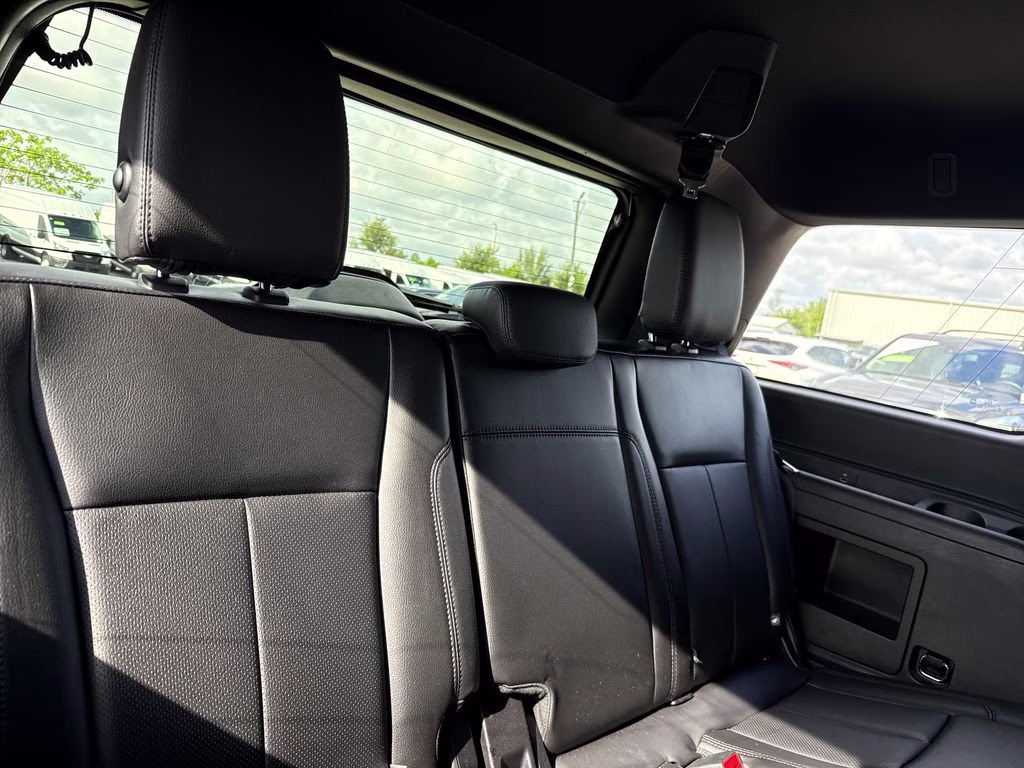 2020 Magnetic Metallic Ford Expedition XLT RWD SUV