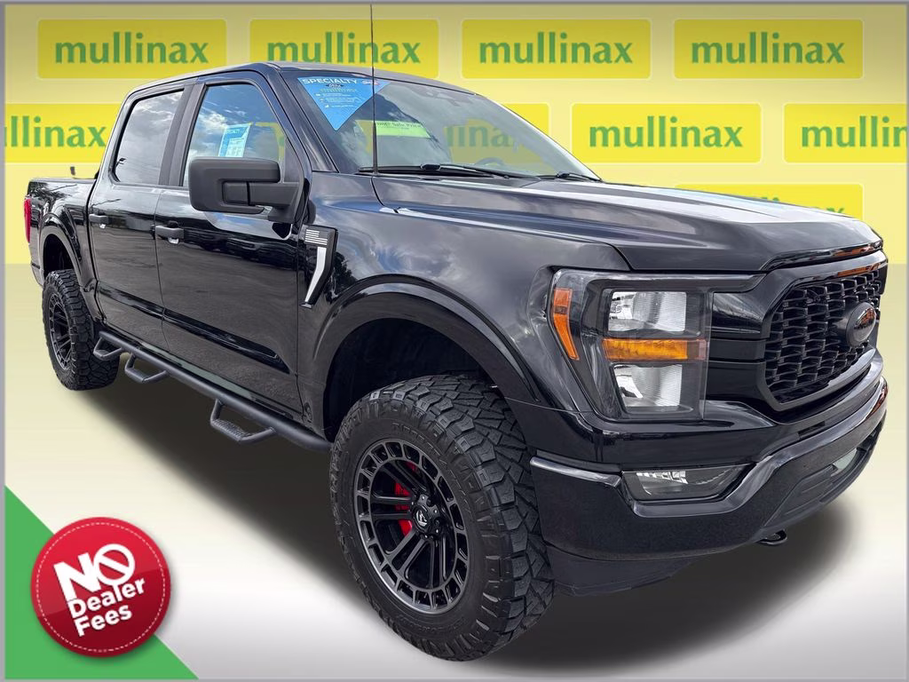 2023 Agate Black Metallic Ford F-150 STX w/ LIFTKIT 4X4 Truck