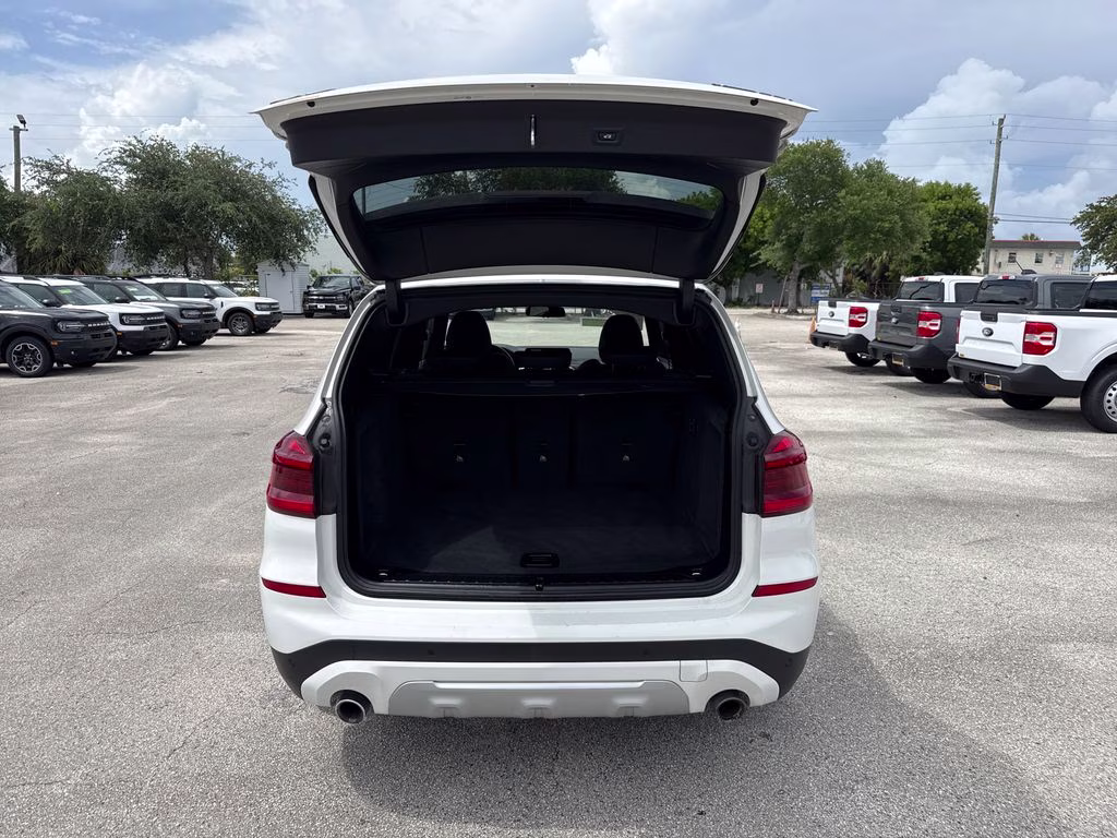 2019 Alpine White BMW X3 xDrive30i AWD SUV