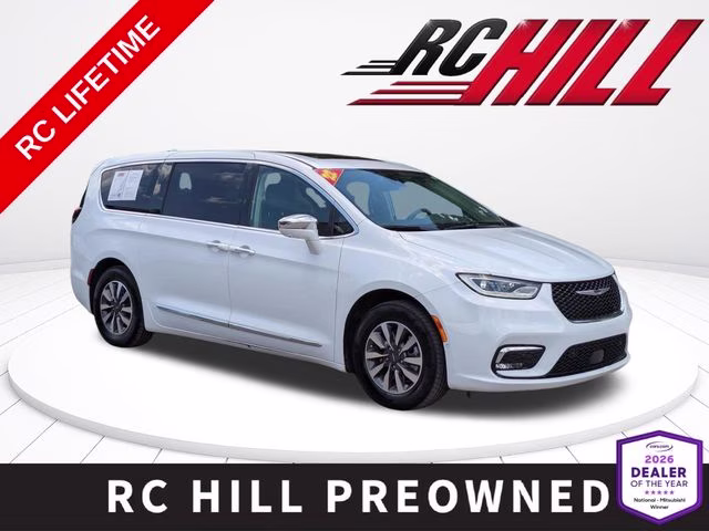 2022 Bright White Clearcoat Chrysler Pacifica Hybrid Limited FWD Van