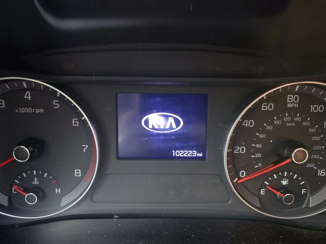 2019 Silky Silver Kia Forte LXS FWD Sedan