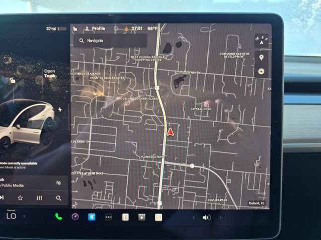 2022 White Tesla Model 3 Long Range AWD Sedan