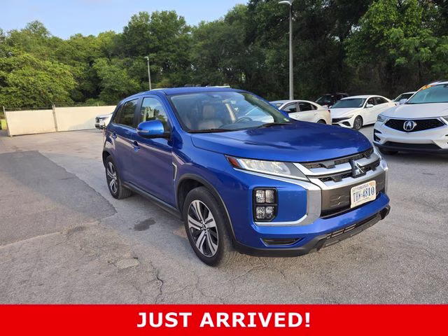 2024 Mitsubishi Outlander Sport 2.0 SE AWC CVT's photo