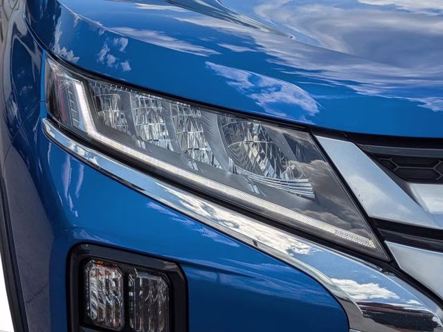 2024 Mitsubishi Outlander Sport SE - Photo 10