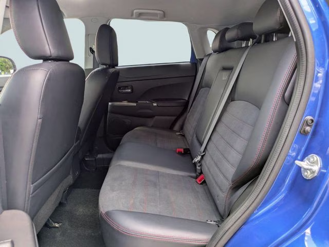 2024 Mitsubishi Outlander Sport SE - Photo 14