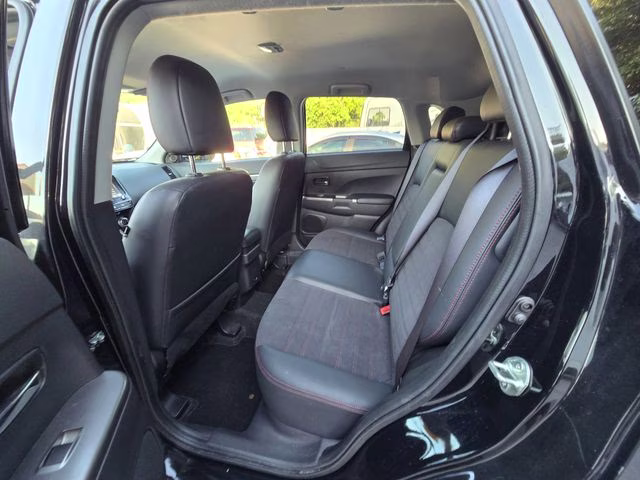 2022 Labrador Black Pearl Mitsubishi Outlander Sport 2.0 SE 4X4 SUV