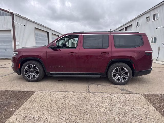 2022 Velvet Red Pearlcoat Jeep Wagoneer Series III 4X4 SUV