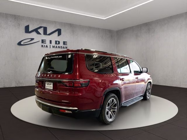 2022 Velvet Red Pearlcoat Jeep Wagoneer Series III 4X4 SUV
