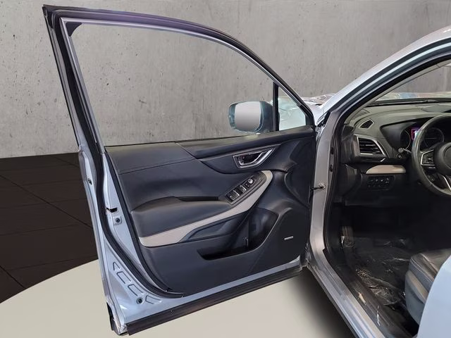 2023 Ice Silver Metallic Subaru Forester Limited AWD SUV