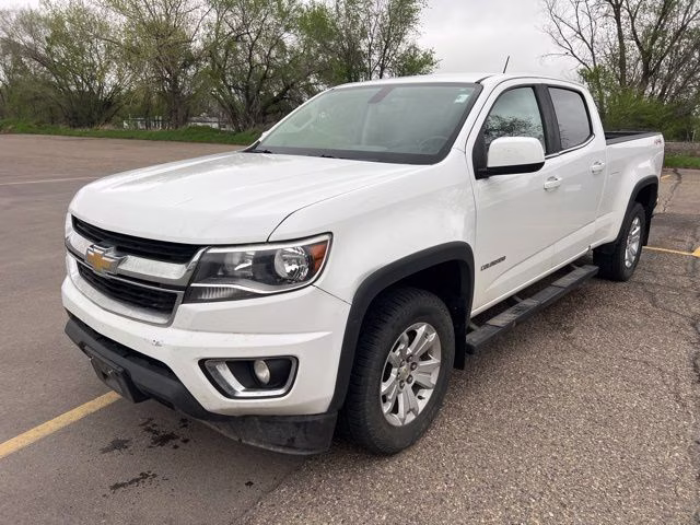2019 Summit White Chevrolet Colorado LT 4X4 Truck