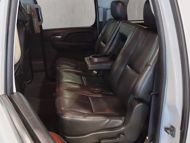 2014 Summit White GMC Yukon XL SLT 1500 4X4 SUV