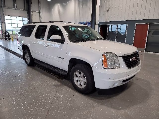 2014 Summit White GMC Yukon XL SLT 1500 4X4 SUV