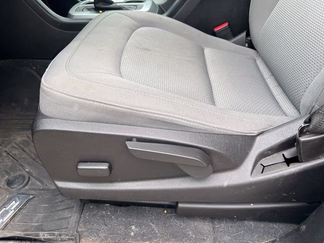 2019 Summit White Chevrolet Colorado LT 4X4 Truck
