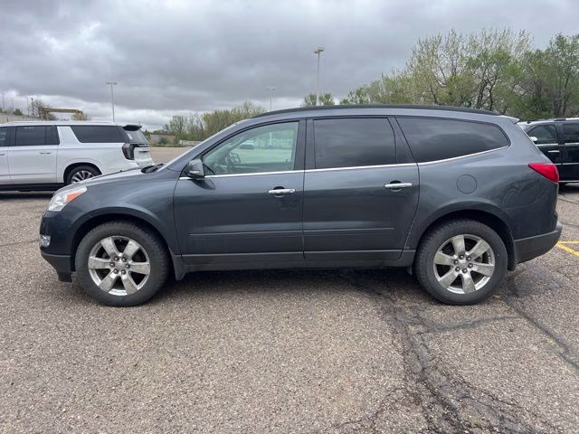 2012 Cyber Gray Metallic Chevrolet Traverse LT AWD SUV