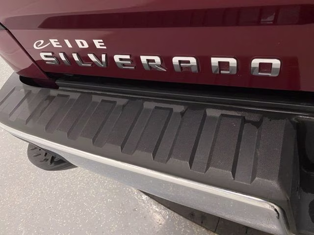 2015 Deep Ruby Metallic Chevrolet Silverado 1500 LT 4X4 Truck