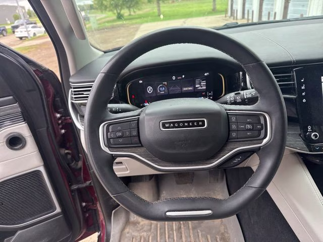 2022 Velvet Red Pearlcoat Jeep Wagoneer Series III 4X4 SUV