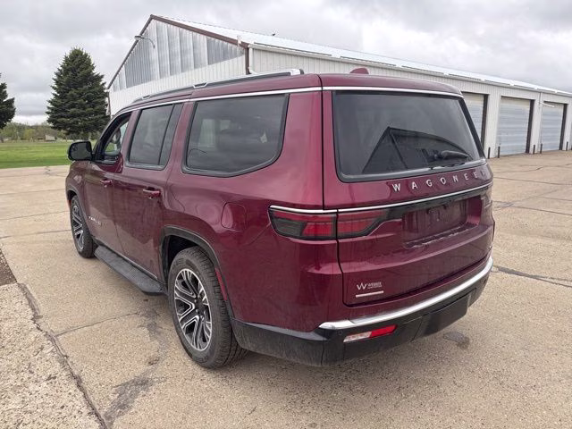 2022 Velvet Red Pearlcoat Jeep Wagoneer Series III 4X4 SUV