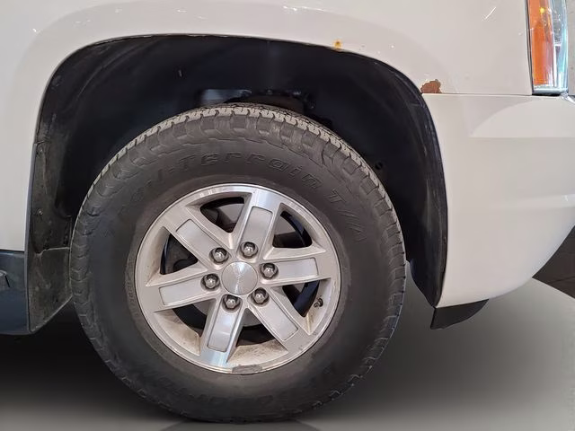 2014 Summit White GMC Yukon XL SLT 1500 4X4 SUV