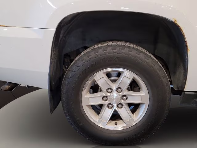 2014 Summit White GMC Yukon XL SLT 1500 4X4 SUV