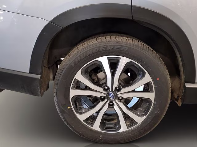 2023 Ice Silver Metallic Subaru Forester Limited AWD SUV