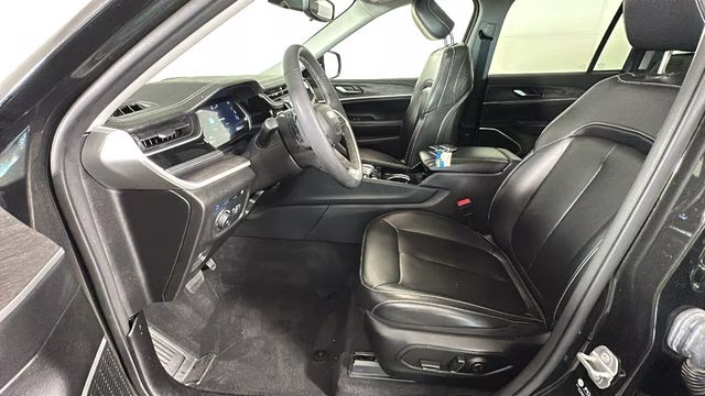 2023 Rocky Mountain Pearlcoat Jeep Grand Cherokee 4xe 4X4 SUV