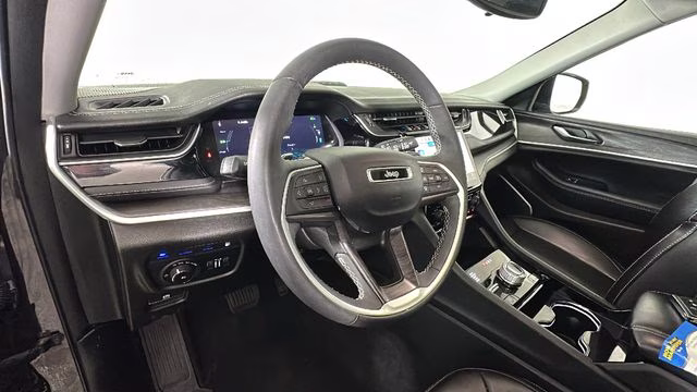 2023 Rocky Mountain Pearlcoat Jeep Grand Cherokee 4xe 4X4 SUV