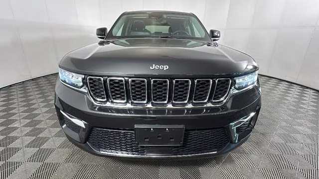 2023 Rocky Mountain Pearlcoat Jeep Grand Cherokee 4xe 4X4 SUV