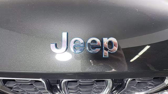 2023 Rocky Mountain Pearlcoat Jeep Grand Cherokee 4xe 4X4 SUV