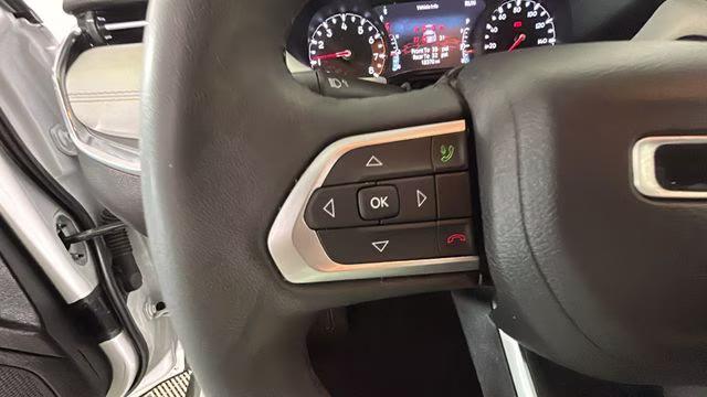 2023 Bright White Clearcoat Jeep Compass Limited 4X4 SUV