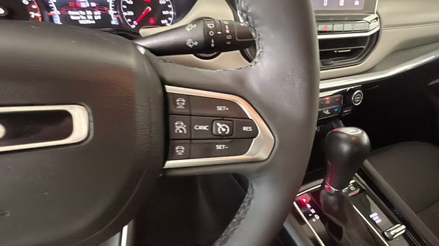 2023 Bright White Clearcoat Jeep Compass Limited 4X4 SUV