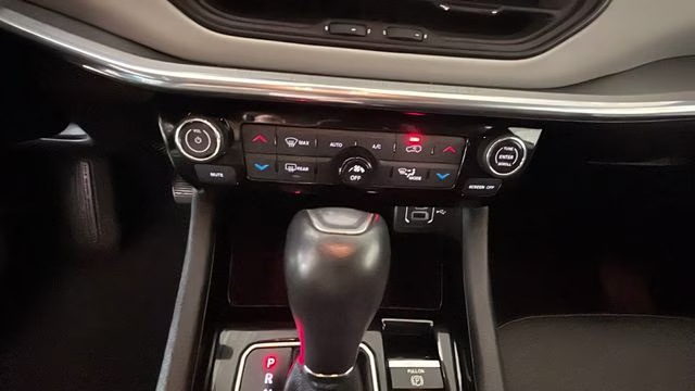 2023 Bright White Clearcoat Jeep Compass Limited 4X4 SUV
