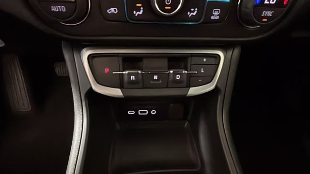 2024 Ebony Twilight Metallic GMC Terrain SLT AWD SUV