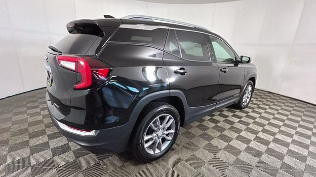 2024 Ebony Twilight Metallic GMC Terrain SLT AWD SUV