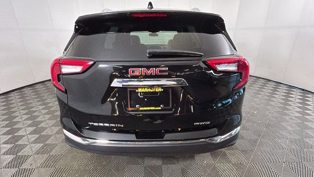 2024 Ebony Twilight Metallic GMC Terrain SLT AWD SUV