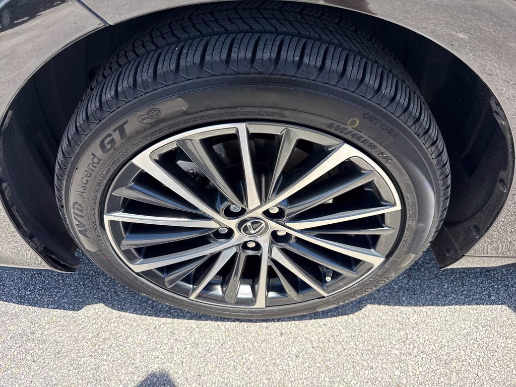 2025 Caviar Lexus ES 300h FWD Sedan