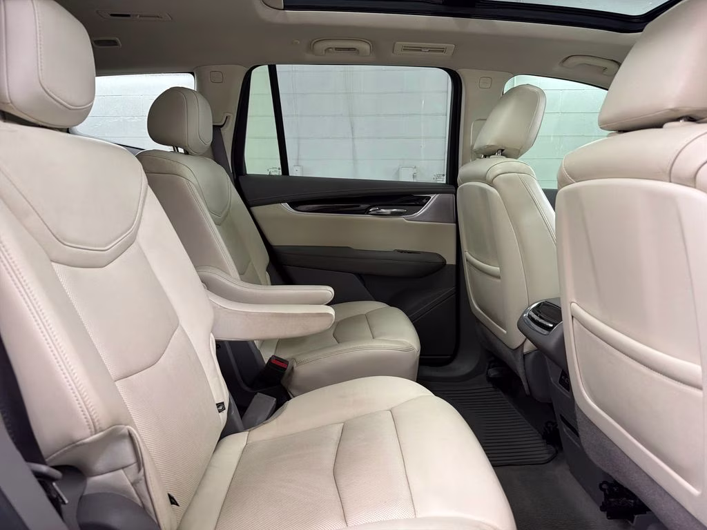 2020 Garnet Metallic Cadillac XT6 Premium Luxury FWD SUV