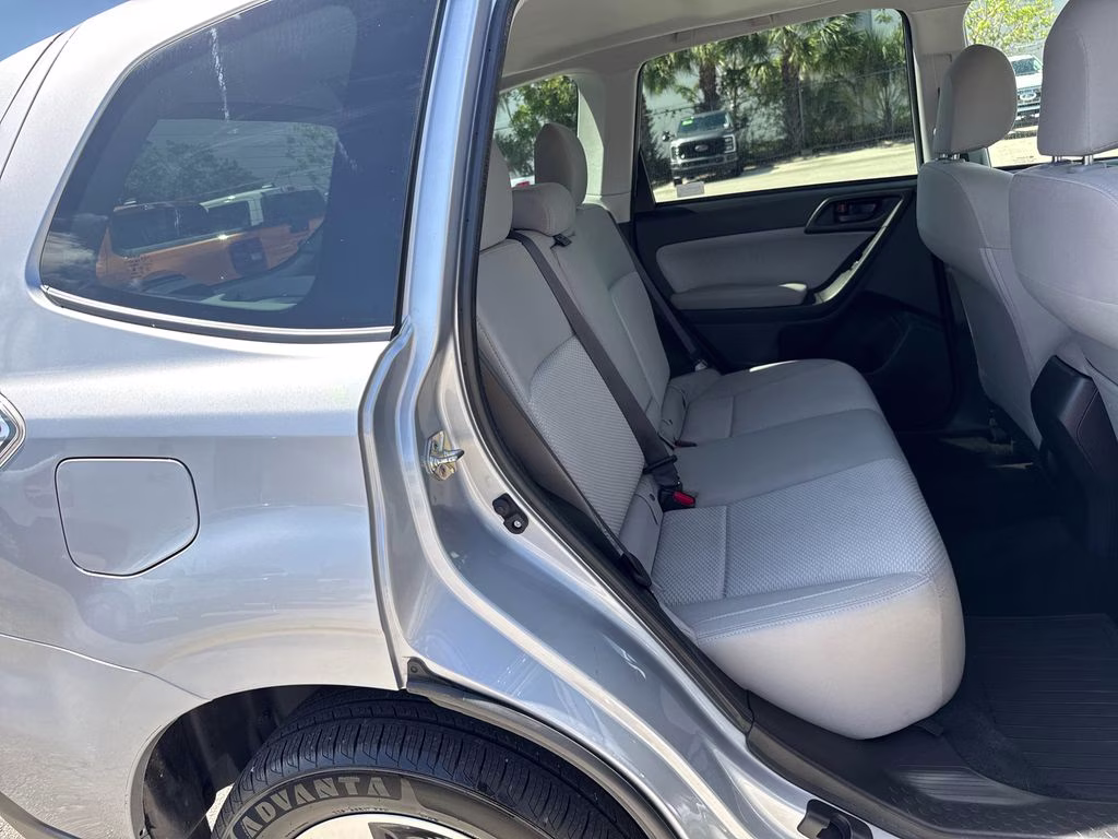 2017 Ice Silver Metallic Subaru Forester 2.5i Premium AWD SUV