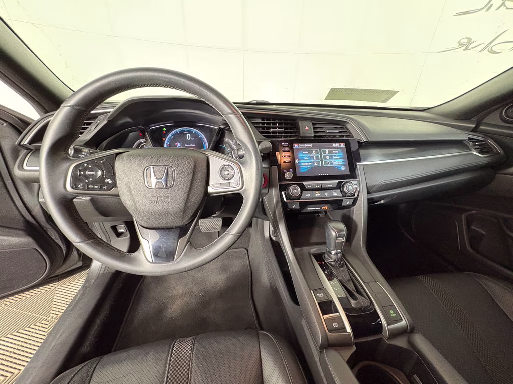 2020 Polished Metal Metallic Honda Civic EX-L FWD Hatchback