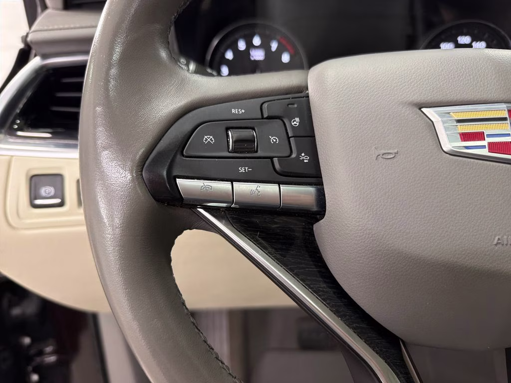 2020 Garnet Metallic Cadillac XT6 Premium Luxury FWD SUV