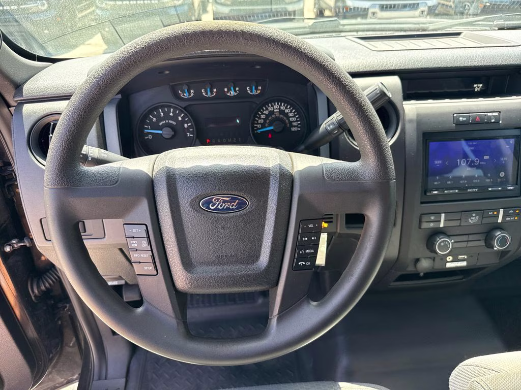 2013 Tuxedo Black Metallic Ford F-150 XL RWD Truck