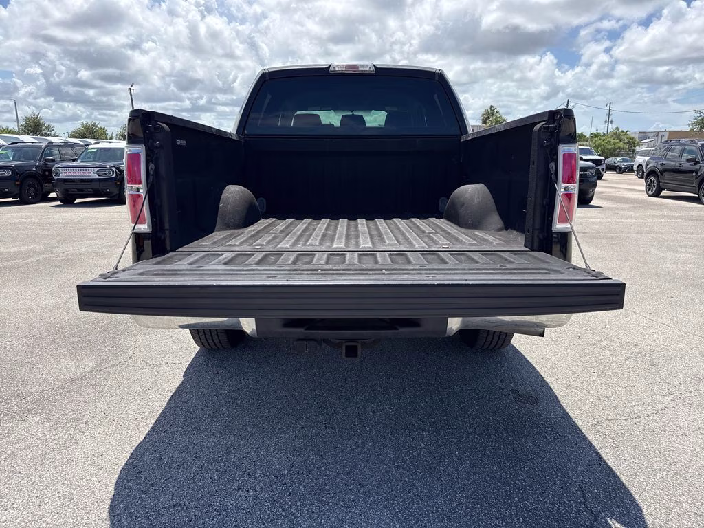 2013 Tuxedo Black Metallic Ford F-150 XL RWD Truck