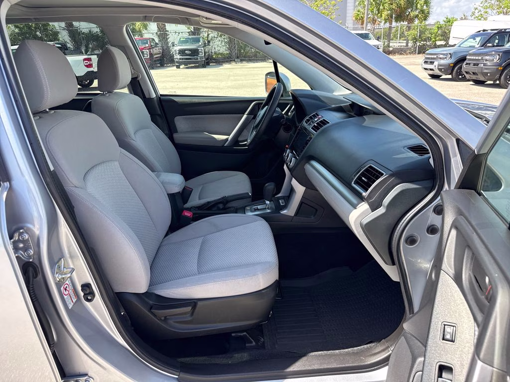 2017 Ice Silver Metallic Subaru Forester 2.5i Premium AWD SUV