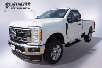 2026 Oxford White Ford Super Duty F-250 SRW XLT 4X4 Truck