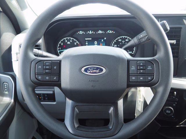 2026 Oxford White Ford Super Duty F-250 SRW XLT 4X4 Truck