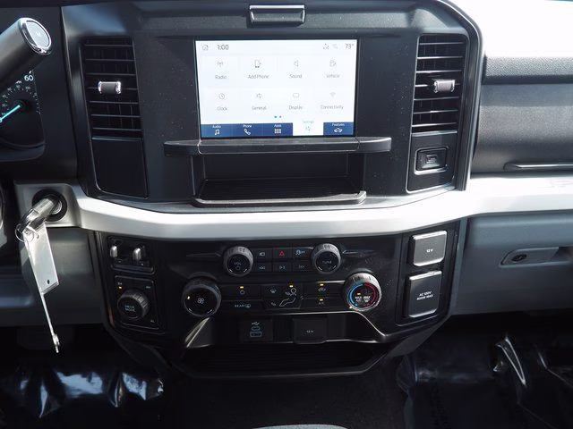 2026 Oxford White Ford Super Duty F-250 SRW XLT 4X4 Truck