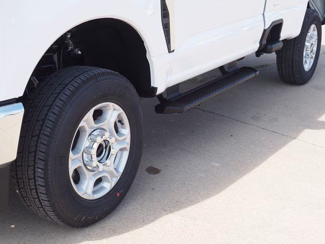 2026 Oxford White Ford Super Duty F-250 SRW XLT 4X4 Truck